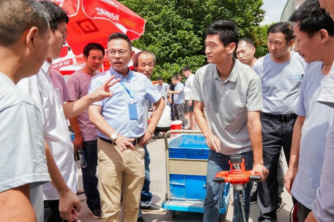 【尚海整装12周年】“大家好，我是尚海整装，专注抒写家的故事”